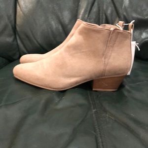 Old Navy booties